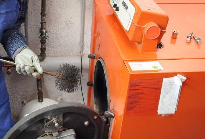 Spécialistes du ramonage de chaudières à gaz et à fioul